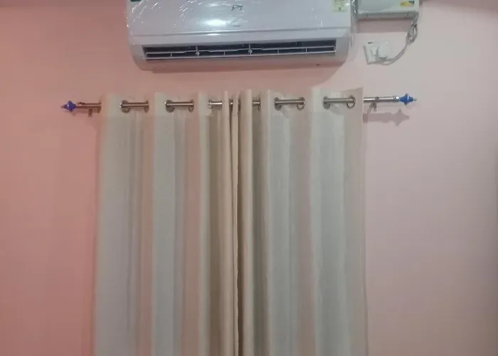 Puneetha Home Stay Hampi